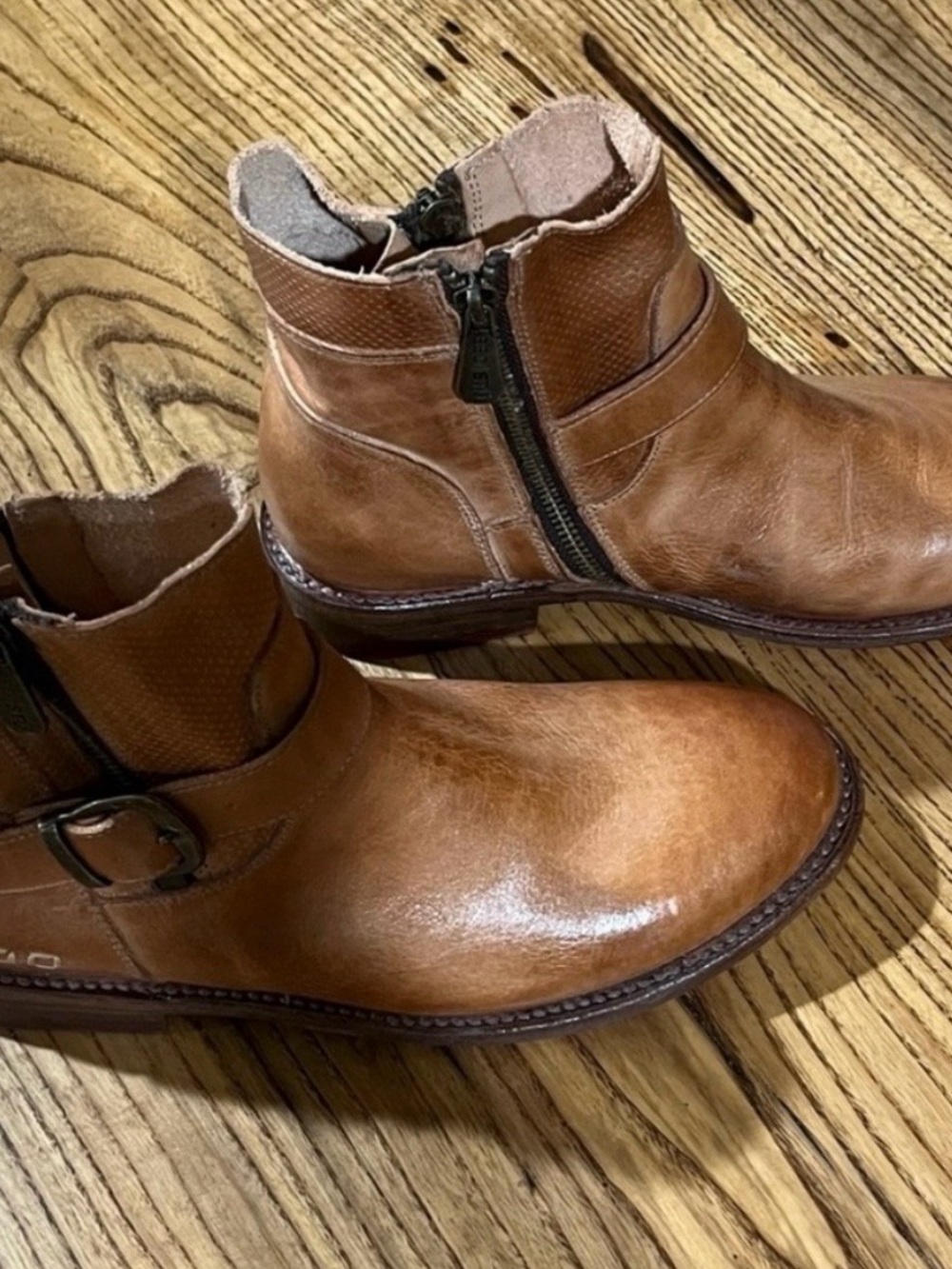 Bed Stu Women's Tan Leather Chukka Boots with Buckle - Picture 2 of 6